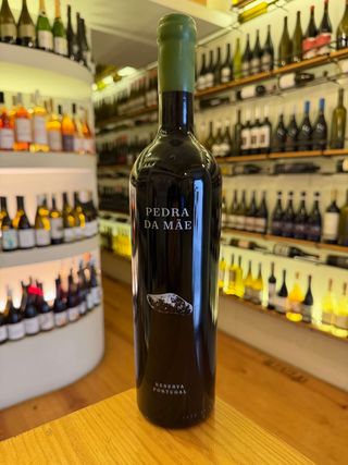 Pedra da Mãe reserva tinto 2021 by Madalena Vidigal