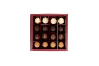 Boîte de 16 sellou pralinés