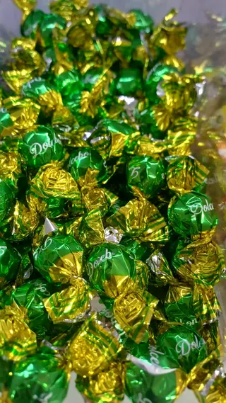 VRAC DULCEBON, Oeufs chocolat lait coeur pistache 200g