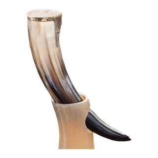 ყანწი დასადგამით