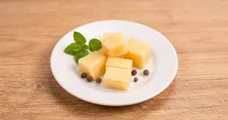 Сир Чечель класичний (50г)