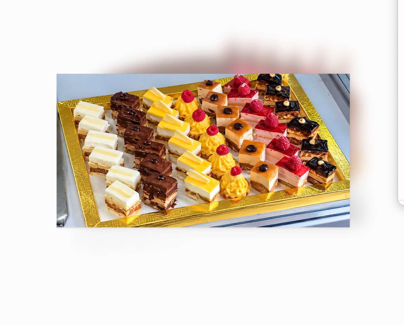 Gâteau Soirée – Mignardises Assorties