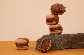 Макарон шоколадний, пор