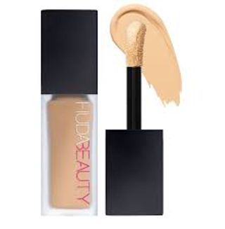 HUDA BEAUTY FAUXFILTER LUMINOUS MATTE LIQUID CONCEALER NOUGAT 2.5 G