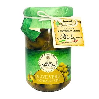 Olive verdi schiacciate