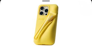 Summer Lip Case iPhone 15