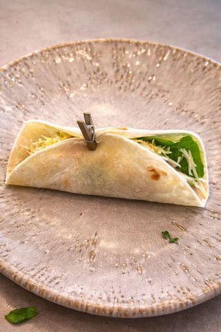 Wrap au poulet pané, avocat et sauce au miel pack de 6