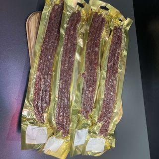 Ковбаски з пармезаном