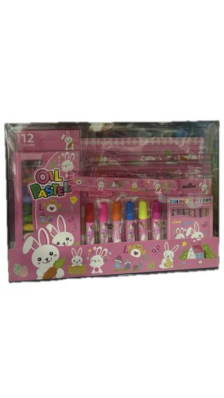 საკანცელარიო ნივთების ნაკრები