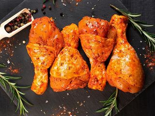 Pilons de poulet marinée - 1 Kg