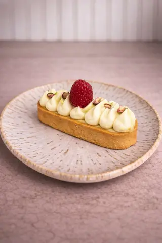 Infiniment Pistache, Coulis de Framboises