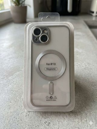 მაგნიტური ტელეფონის ქეისი-IPHONE 13 (ნაცრისფერი)