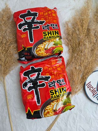 Локшина Рамьон Шин 120г Nongshim