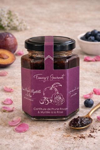 Confiture de prune rouge & myrtille à la rose 220g