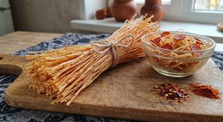 Сир сушений зі смаком папероні 50г