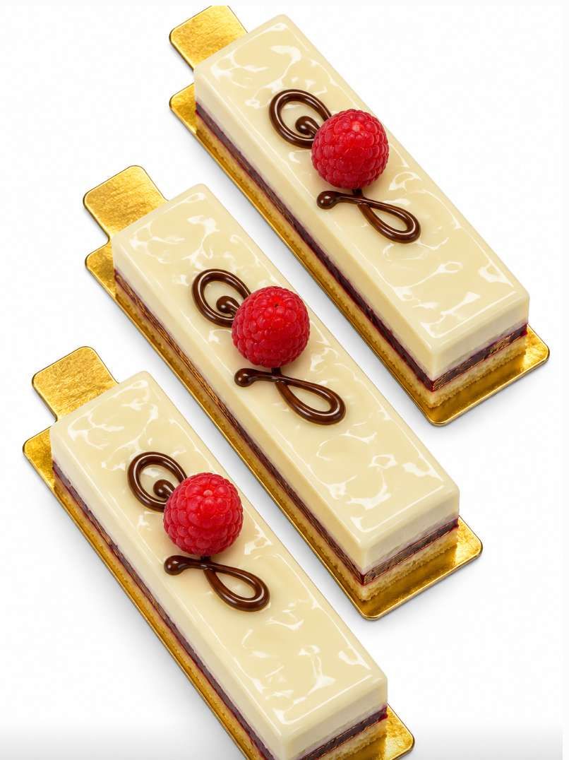 Pâtisserie Chocolat-Vanille-Framboise 1 piece by poussin