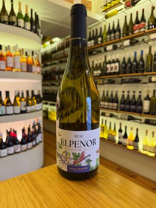 Julia Kemper Elpenor branco de tintas 2020