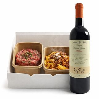 Box Gourmet con Tartare di Manzo, Tagliatelle al Ragù e Sangiovese di Romagna Oddone