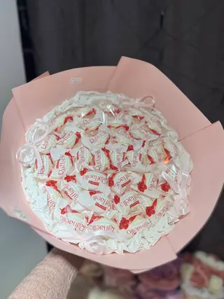 Buchet Raffaello roz, 30