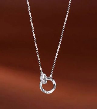 ვერცხლის ყელსაბამი