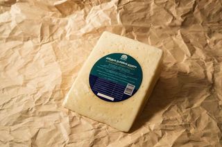 ქარხნის ყველი ახმეტა