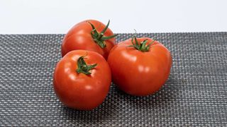 Paradajz crveni 0.5 kg