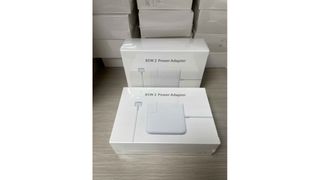 85w Magsafe 2power adapter 00645