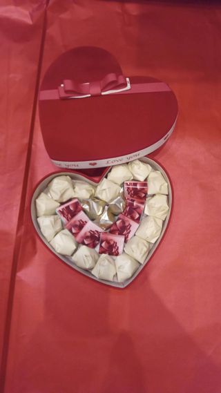 Boite en cœur chocolat Happy valentine